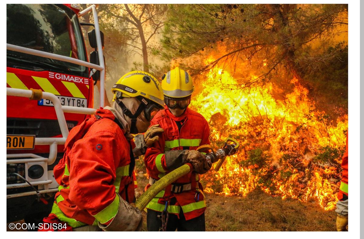 Feu de forêt dans le massif de Beaumes-de-Venise le 17 août 2021 – source © SDIS 84