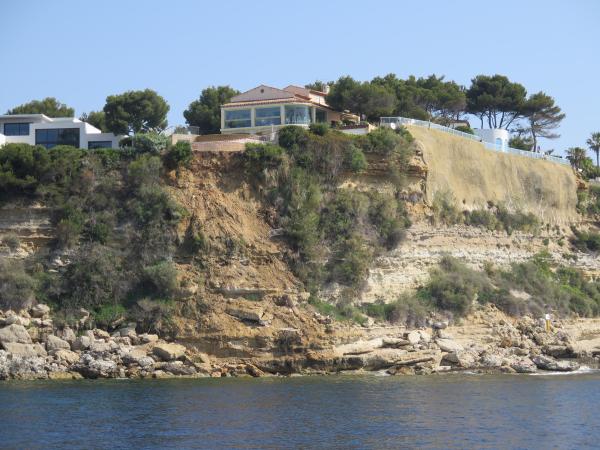 Eboulement sur le secteur de Barqueroute à Carry-le-Rouet en 2023 (Rapport BRGM) (c) BRGM